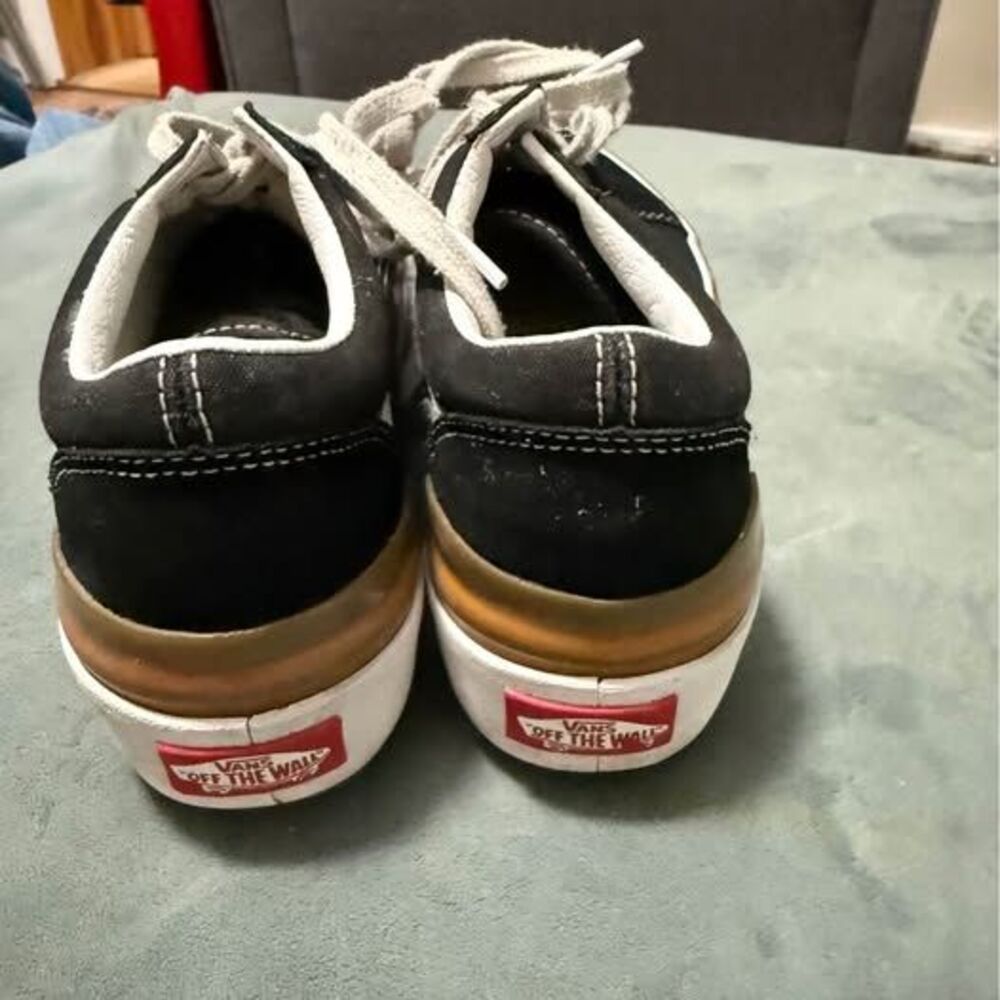 Womens 8 Vans Old Skool Stacked Black & White Platform Shoes - Picture 3 of 5